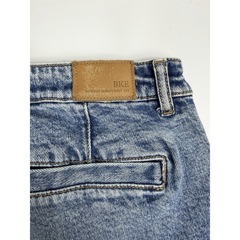 BKE Billie Cargo Denim Shorts Womens Size 27 Light Wash Stretch Frayed Hem - Picture 6 of 10